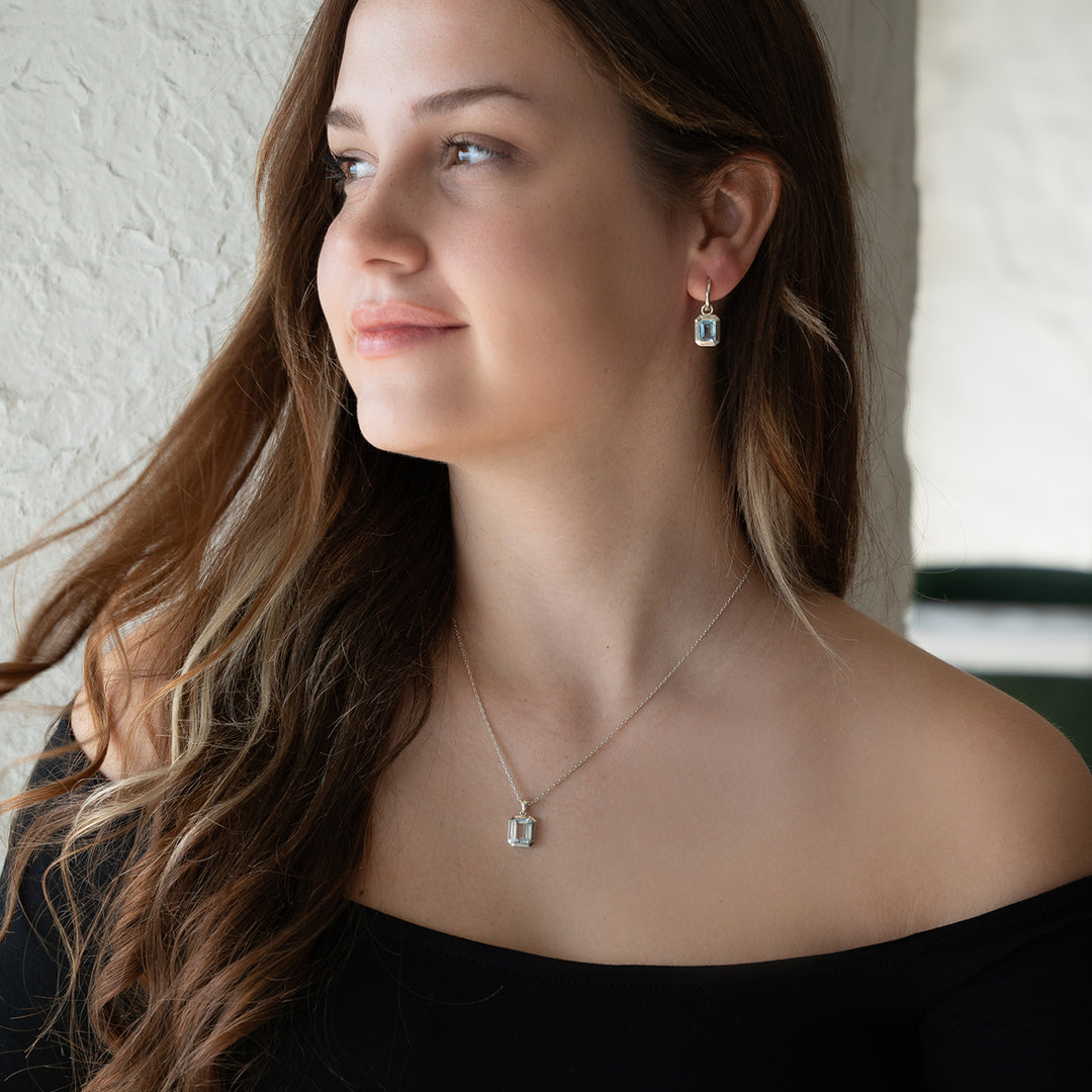 Ungeschliffene Diamant-Kugel-Ohrringe mit Details