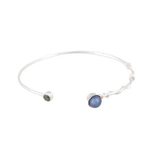 Load image into Gallery viewer, Black Pearl Bangle-Silver
