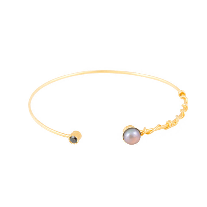 Black Pearl Bangle-Gold