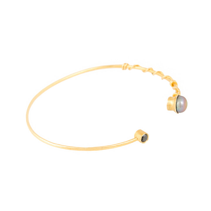 Black Pearl Bangle-Gold