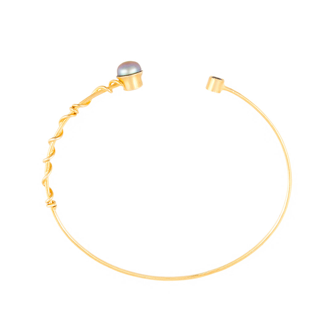 Black Pearl Bangle-Gold
