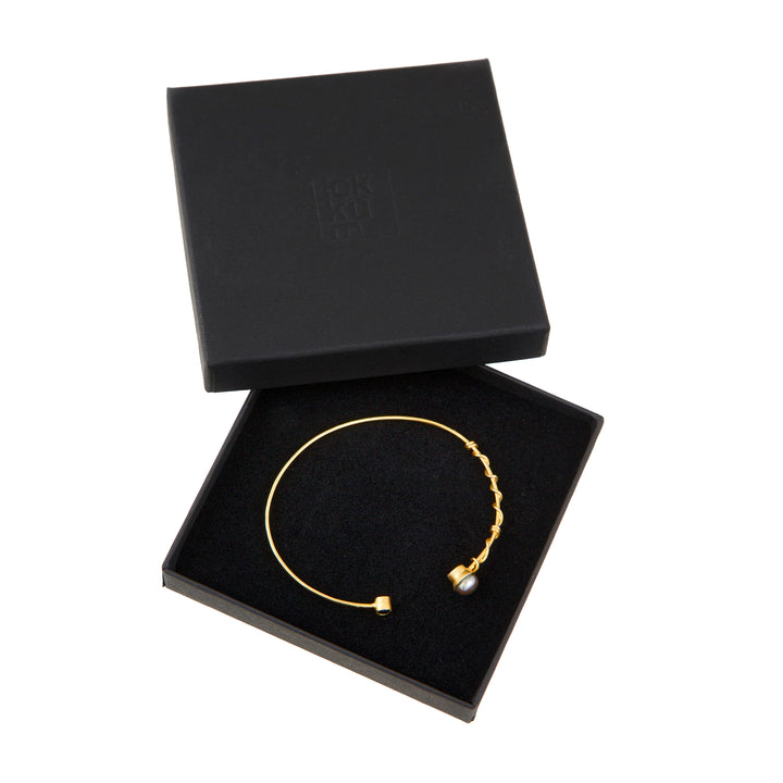 Black Pearl Bangle-Gold